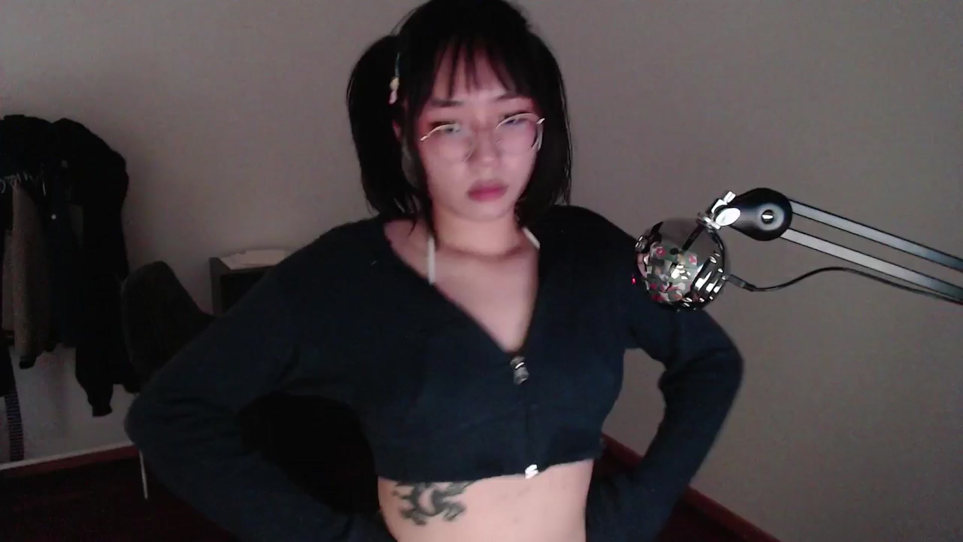 Gallery image thumbnail from ppshredder's myfreecams stream on, 08/05/2024, 16:38 image 9 of 20
