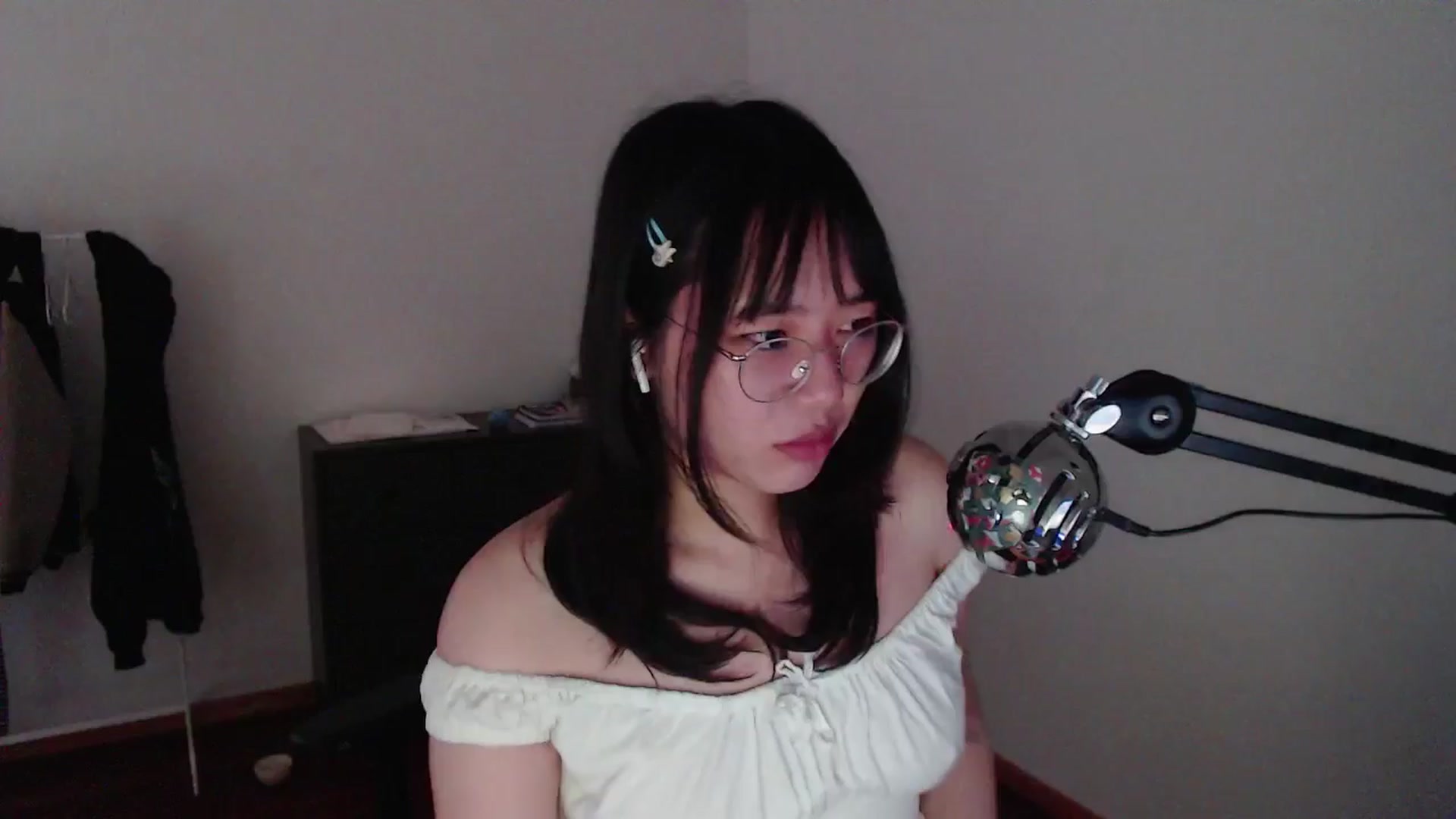 Gallery image thumbnail from ppshredder's myfreecams stream on, 08/08/2024, 13:32 image 20 of 20
