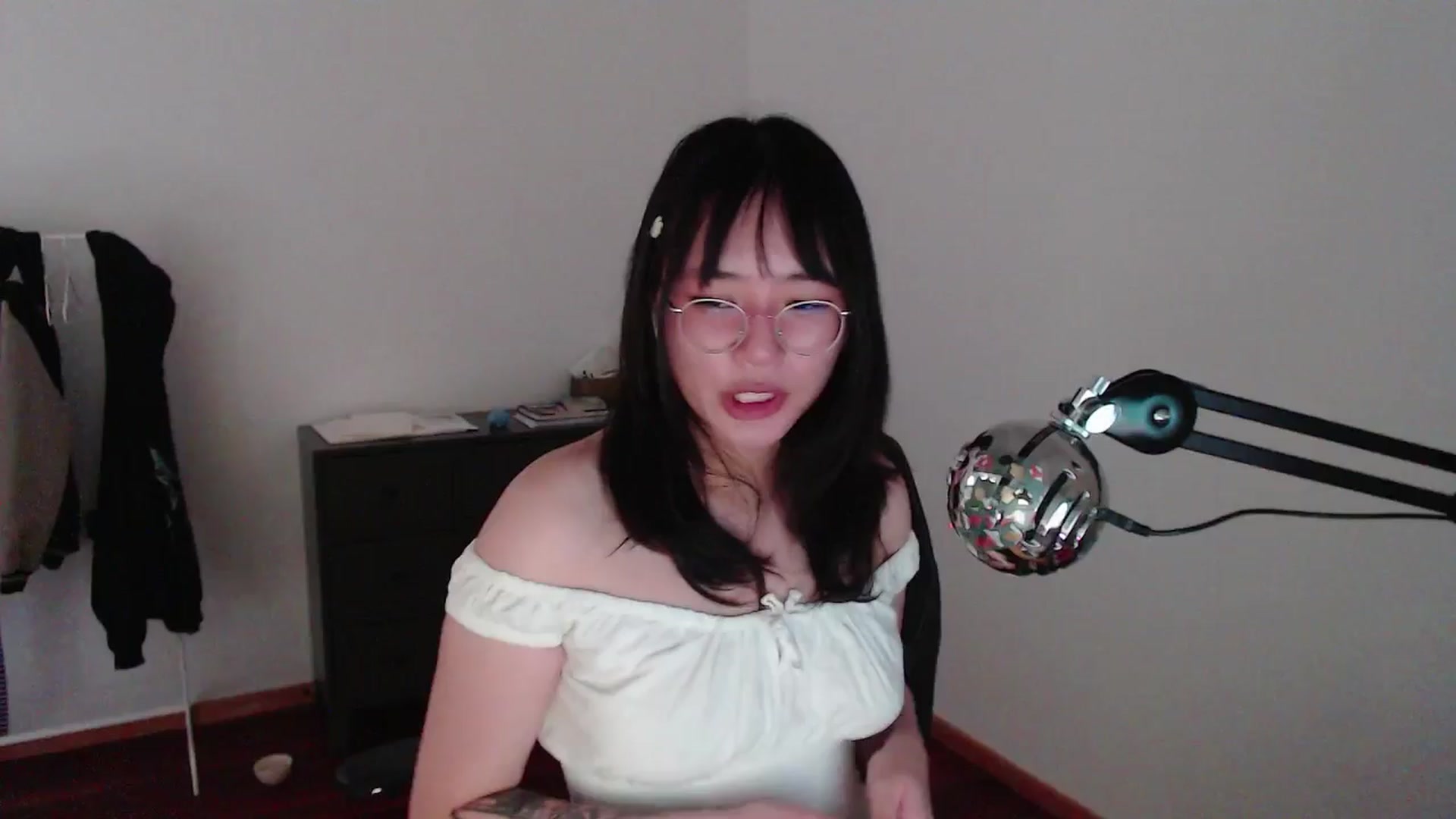 Gallery image thumbnail from ppshredder's myfreecams stream on, 08/08/2024, 13:32 image 14 of 20