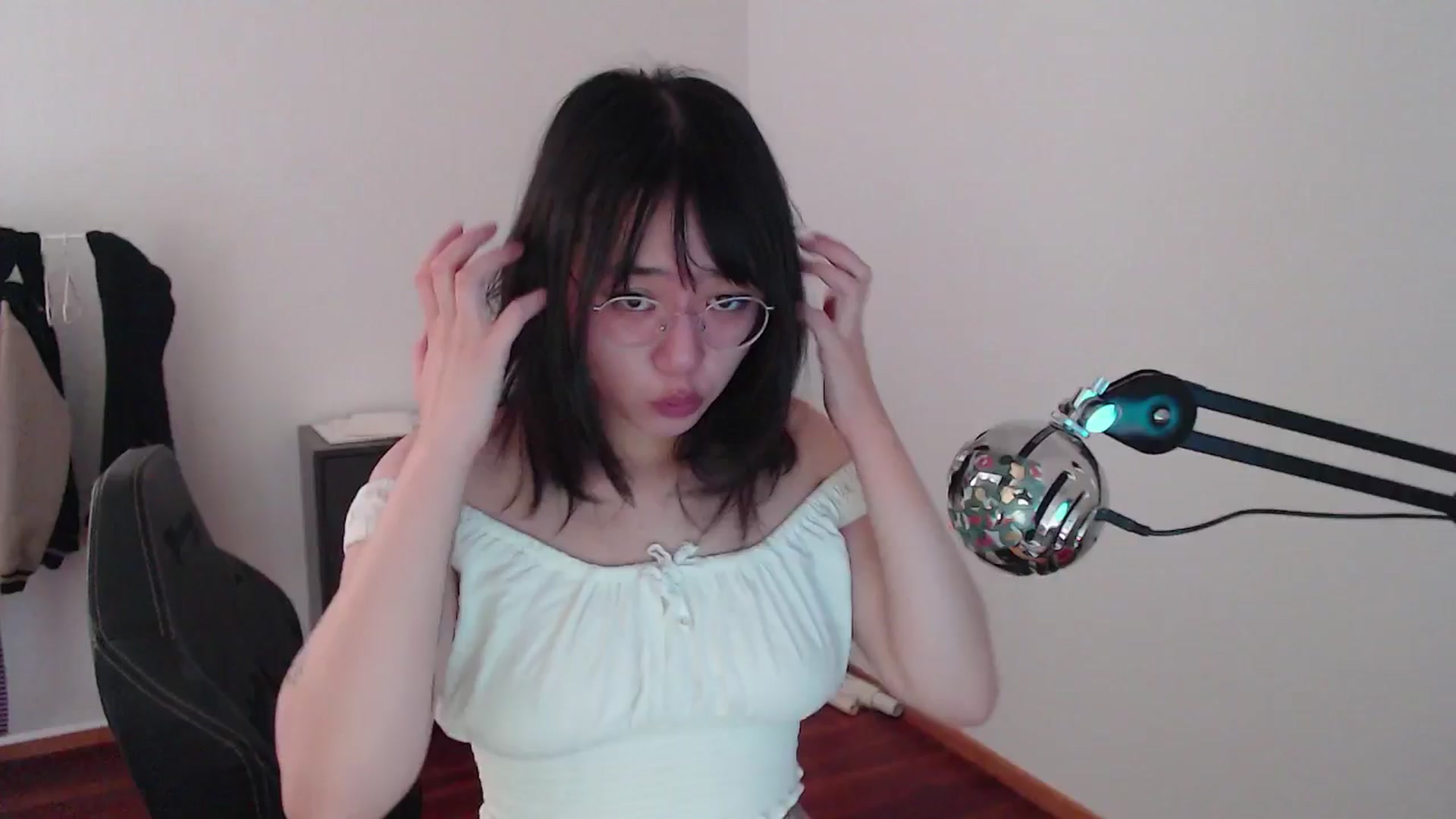 Gallery image thumbnail from ppshredder's myfreecams stream on, 08/08/2024, 13:32 image 8 of 20