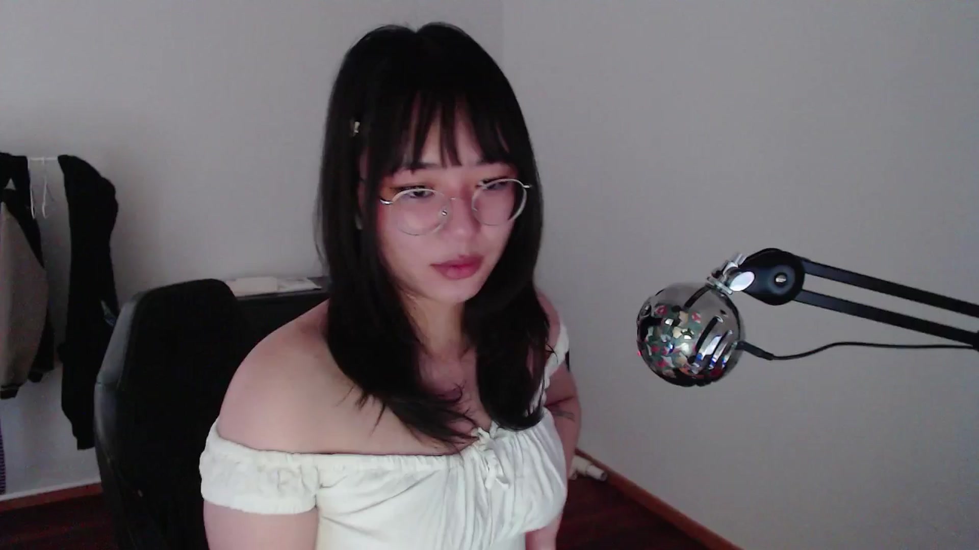 Gallery image thumbnail from ppshredder's myfreecams stream on, 08/08/2024, 13:32 image 2 of 20