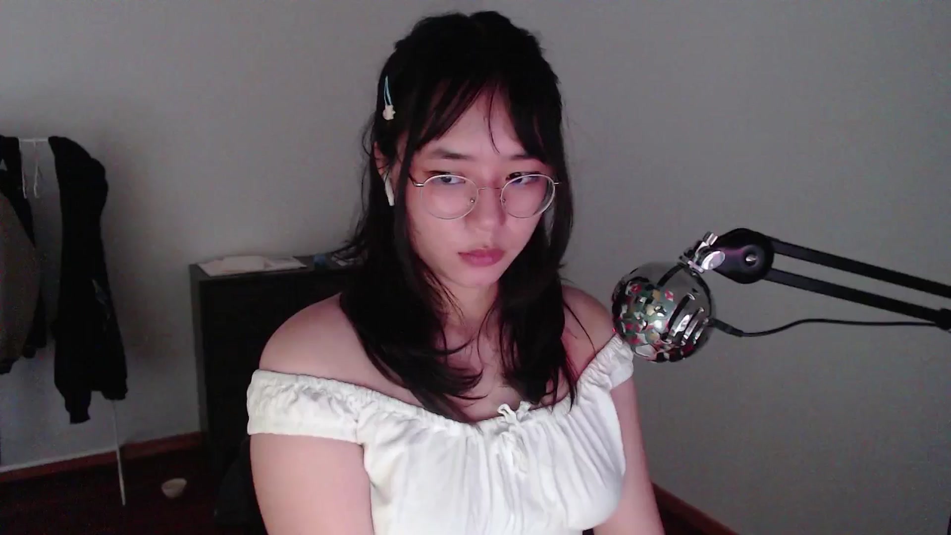 Gallery image thumbnail from ppshredder's myfreecams stream on, 08/08/2024, 15:00 image 18 of 20