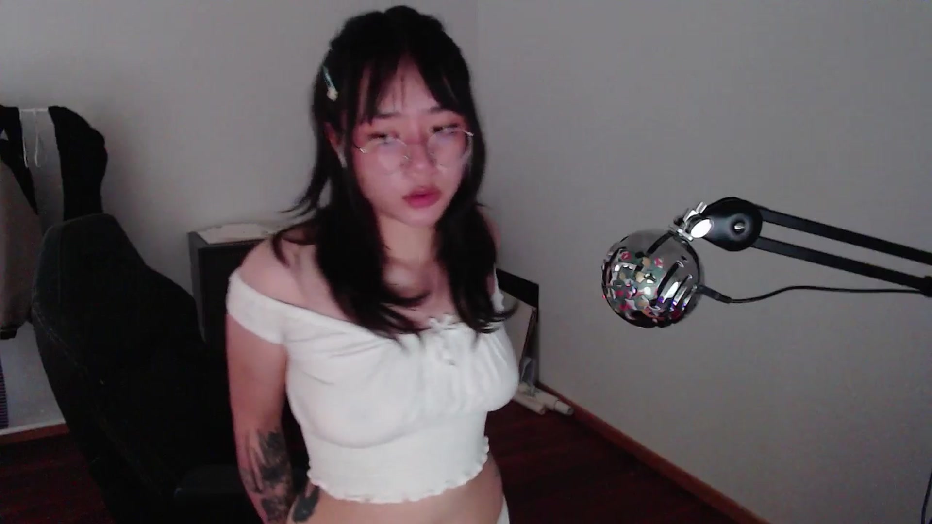 Gallery image thumbnail from ppshredder's myfreecams stream on, 08/08/2024, 15:00 image 7 of 20