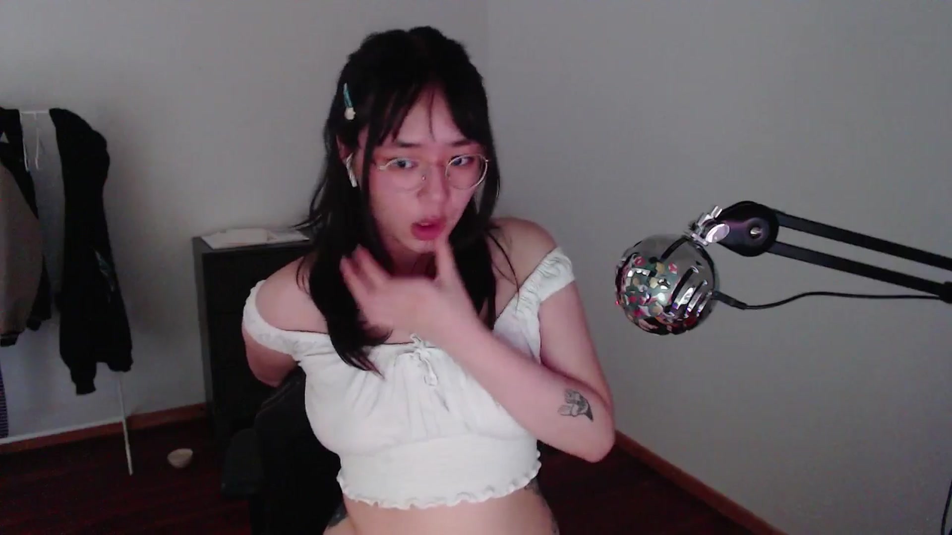 Gallery image thumbnail from ppshredder's myfreecams stream on, 08/08/2024, 15:00 image 15 of 20