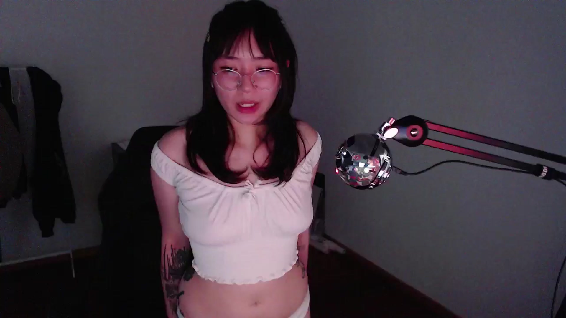 Gallery image thumbnail from ppshredder's myfreecams stream on, 08/08/2024, 18:04 image 12 of 20
