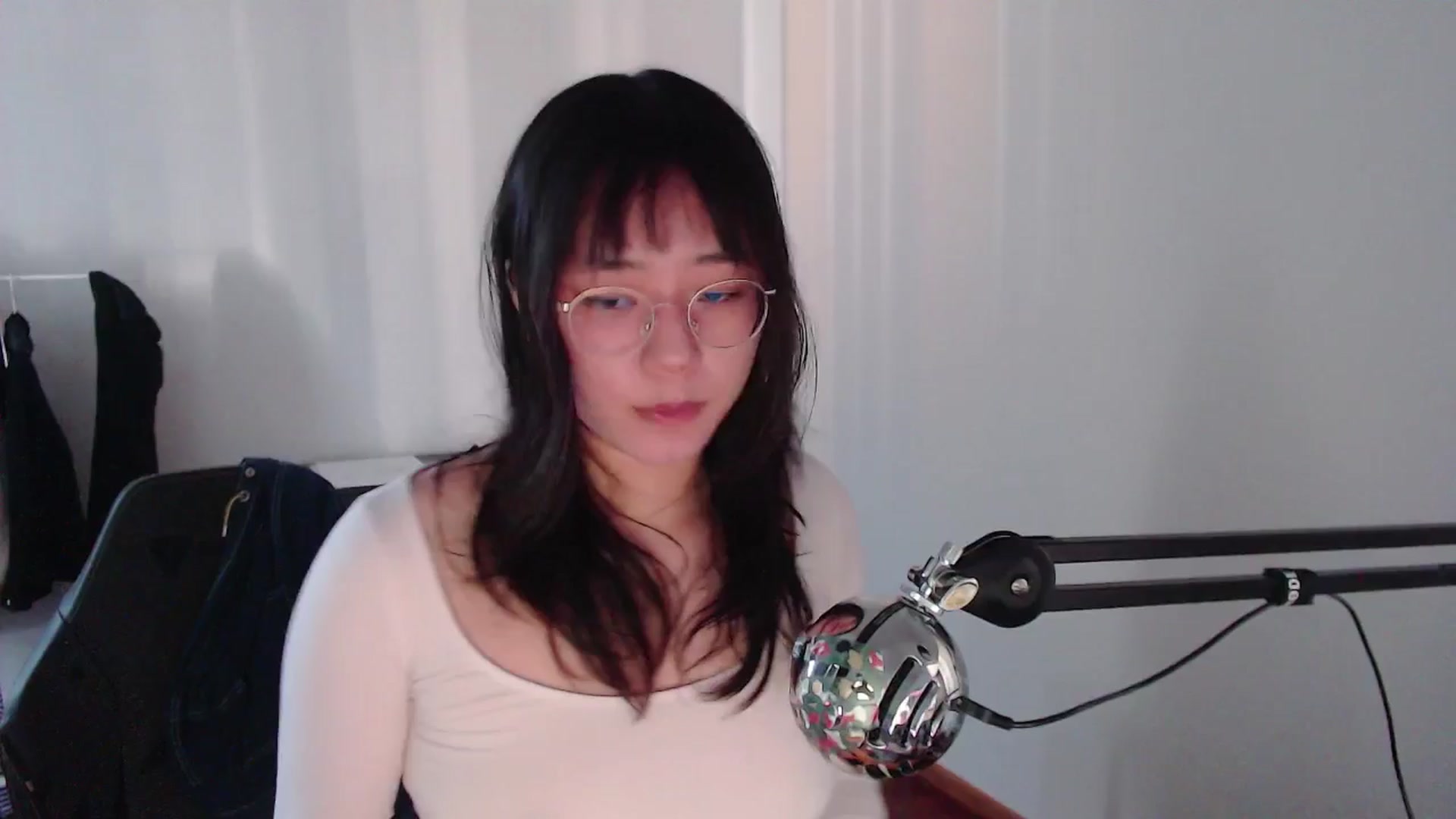 Gallery image thumbnail from ppshredder's myfreecams stream on, 08/12/2024, 18:03 image 3 of 20