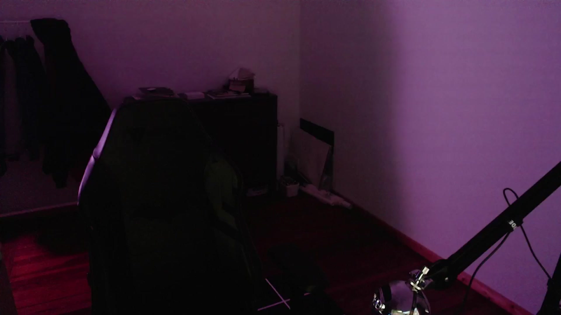 Gallery image thumbnail from ppshredder's myfreecams stream on, 08/29/2024, 01:45 image 4 of 20