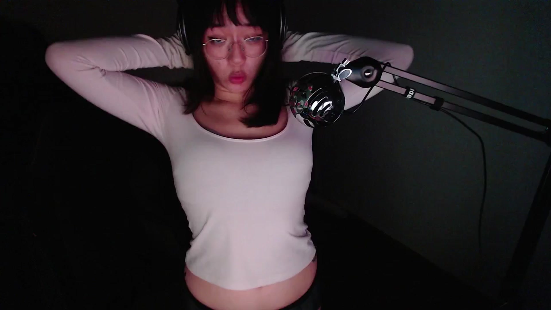 Gallery image thumbnail from ppshredder's myfreecams stream on, 10/19/2024, 21:12 image 11 of 20