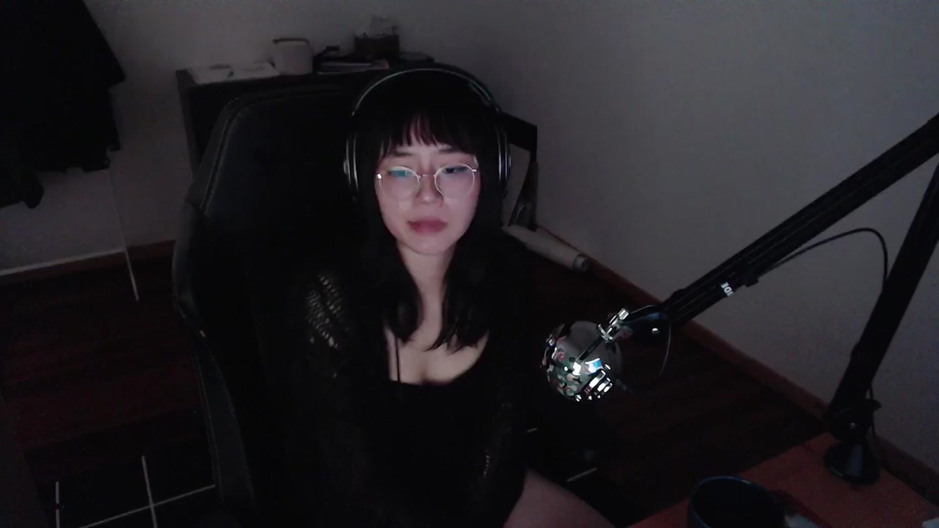 Gallery image thumbnail from ppshredder's myfreecams stream on, 10/20/2024, 13:06 image 15 of 20