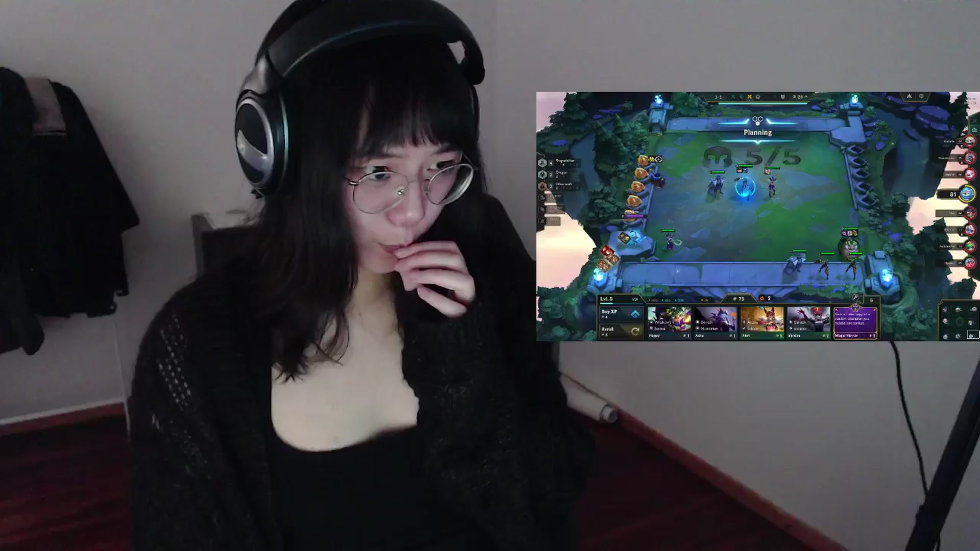 Gallery image thumbnail from ppshredder's myfreecams stream on, 10/20/2024, 13:06 image 8 of 20