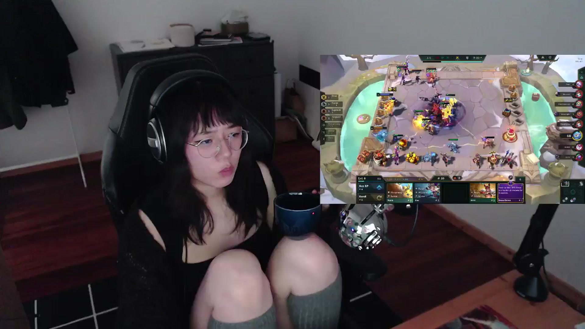Gallery image thumbnail from ppshredder's myfreecams stream on, 10/20/2024, 13:06 image 12 of 20