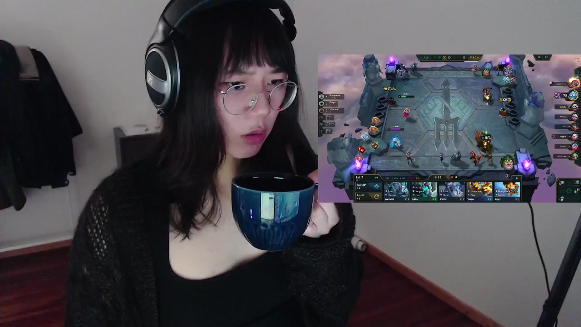Gallery image thumbnail from ppshredder's myfreecams stream on, 10/20/2024, 13:06 image 9 of 20