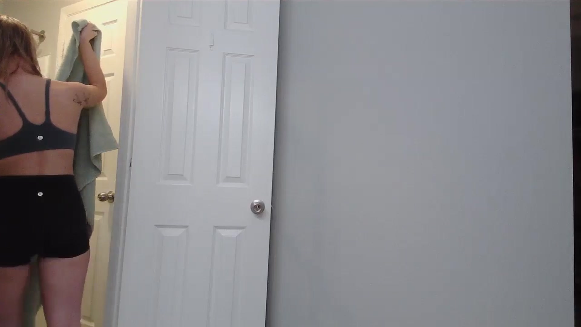 Gallery image thumbnail from pr1ncessbelle's myfreecams stream on, 03/08/2025, 23:28 image 15 of 20