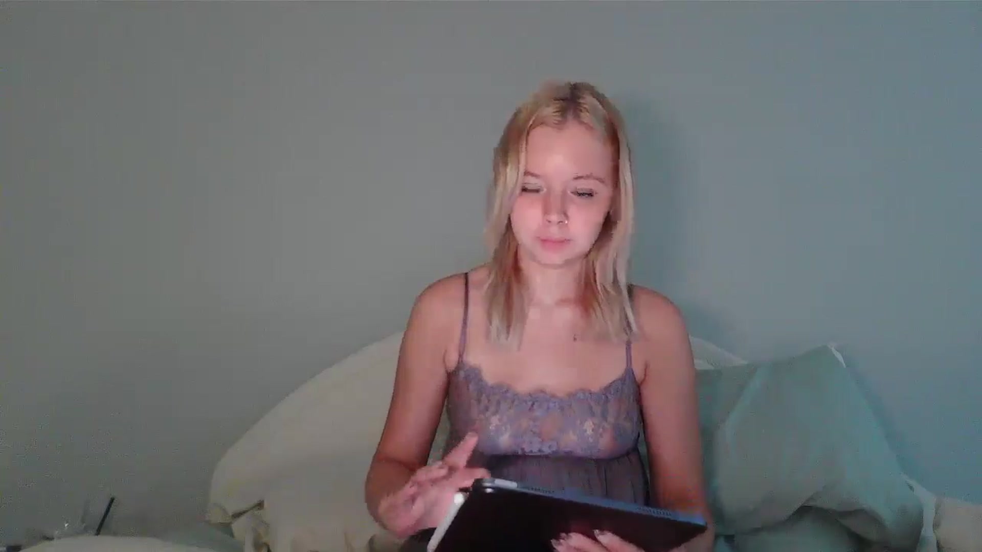 Gallery image thumbnail from pr1ncessbelle's myfreecams stream on, 03/09/2025, 06:53 image 20 of 20