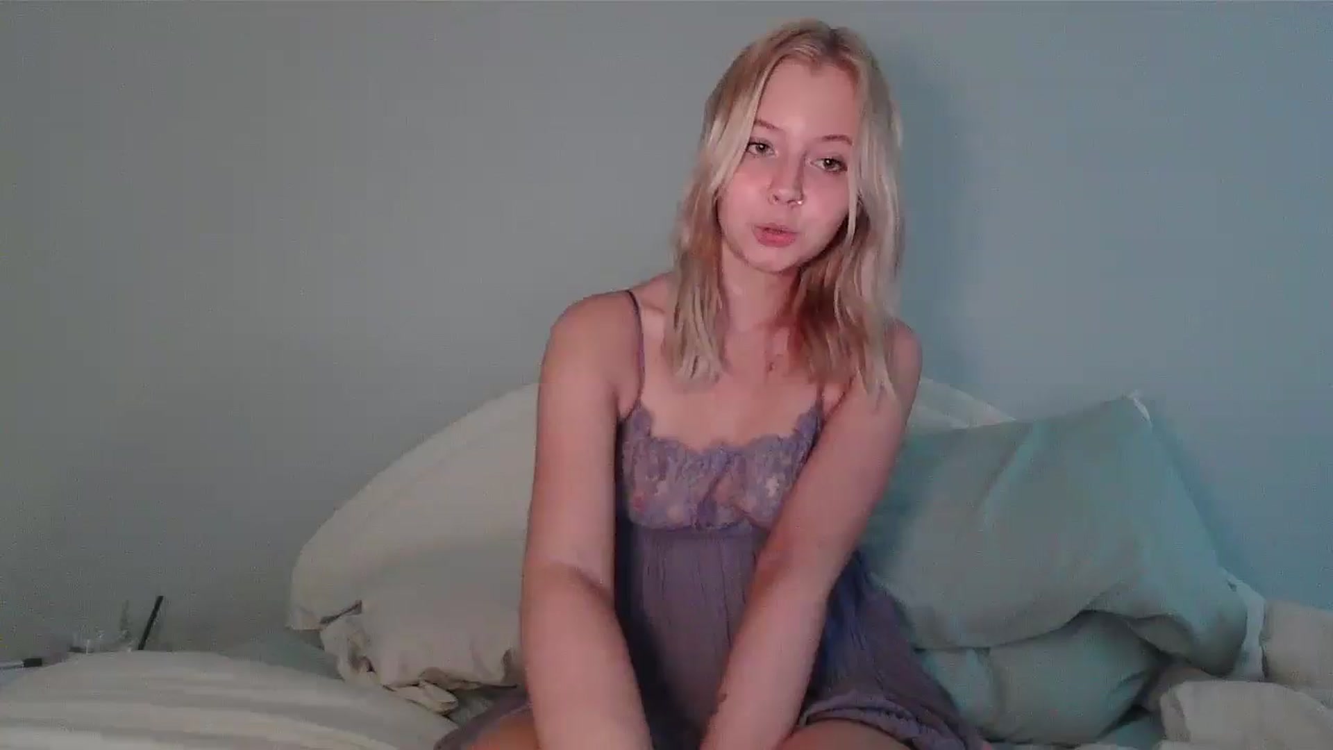 Gallery image thumbnail from pr1ncessbelle's myfreecams stream on, 03/09/2025, 06:53 image 14 of 20