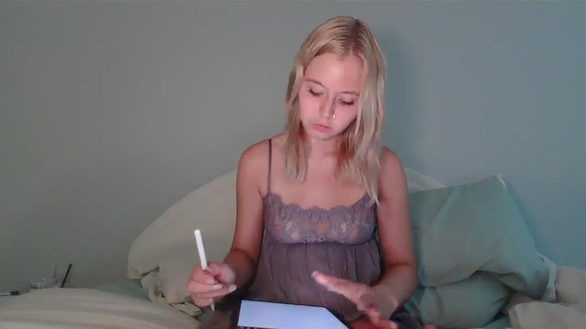 Gallery image thumbnail from pr1ncessbelle's myfreecams stream on, 03/09/2025, 06:53 image 19 of 20