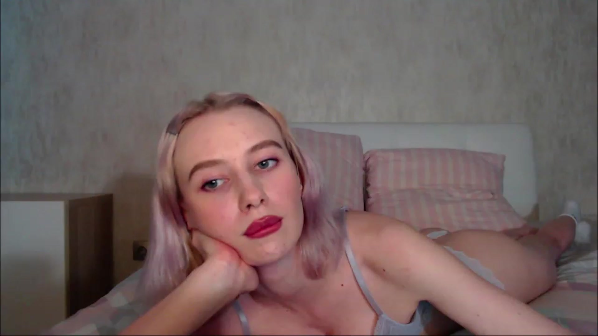 Gallery image thumbnail from pretty_maya_'s myfreecams stream on, 02/26/2023, 10:45 image 17 of 20