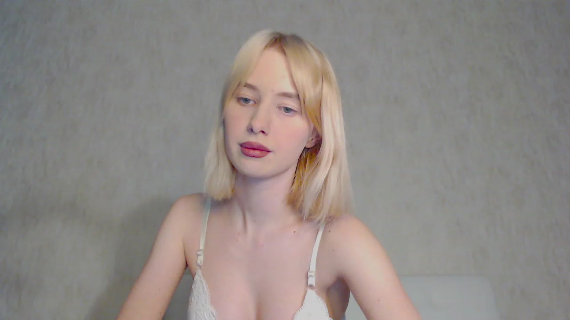 Gallery image thumbnail from pretty_maya_'s myfreecams stream on, 03/16/2023, 14:24 image 4 of 20