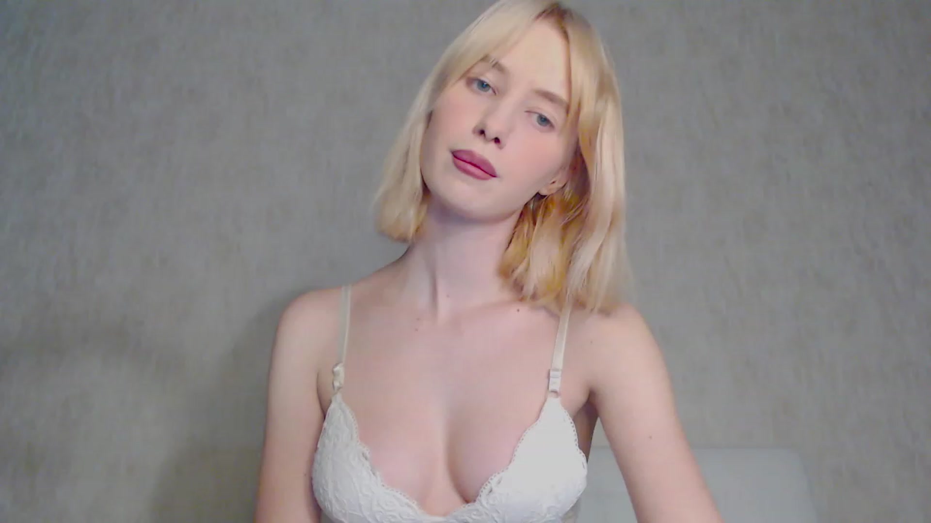 Gallery image thumbnail from pretty_maya_'s myfreecams stream on, 03/16/2023, 14:24 image 5 of 20
