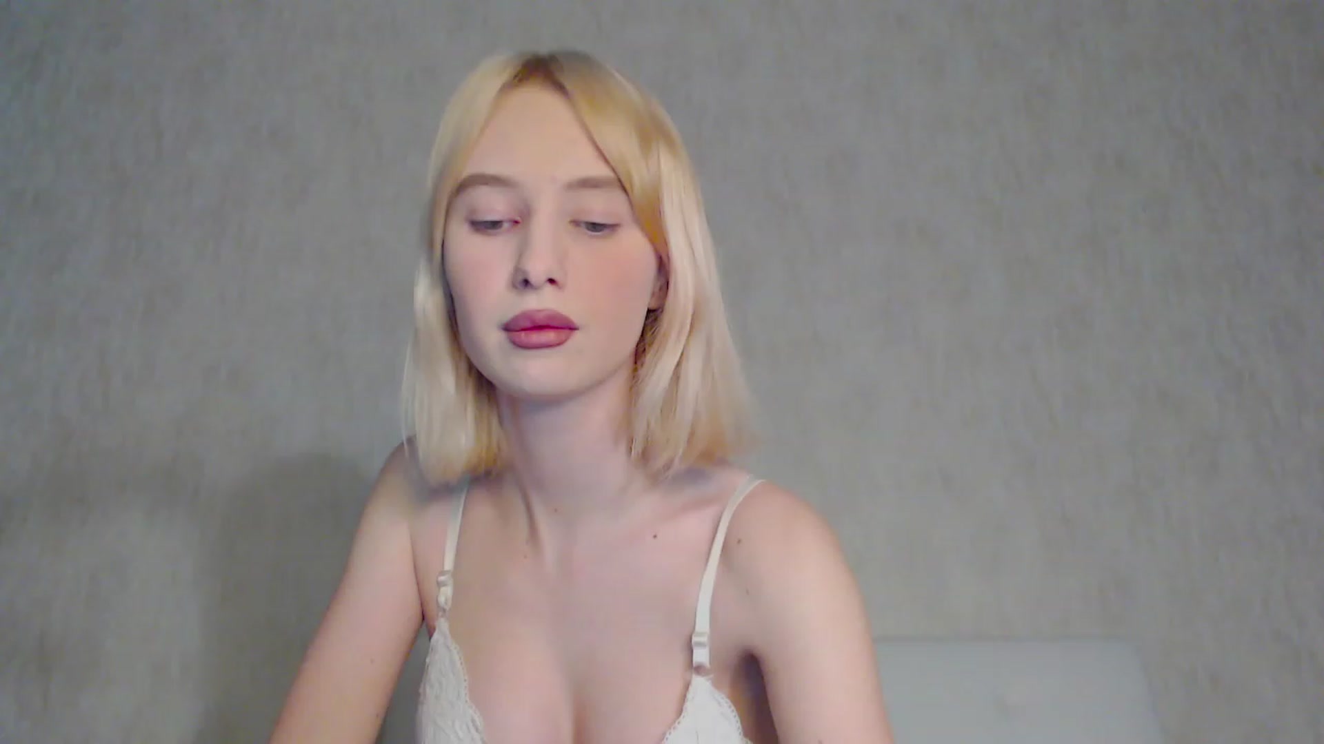 Gallery image thumbnail from pretty_maya_'s myfreecams stream on, 03/16/2023, 14:24 image 12 of 20