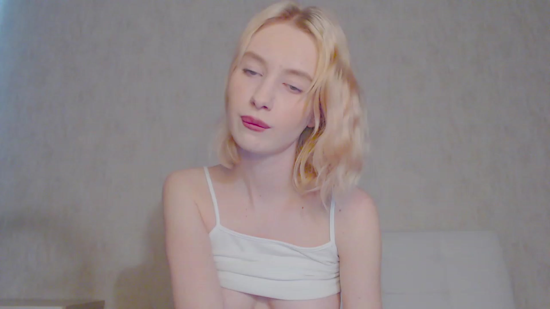 Gallery image thumbnail from pretty_maya_'s myfreecams stream on, 03/22/2023, 14:32 image 6 of 20