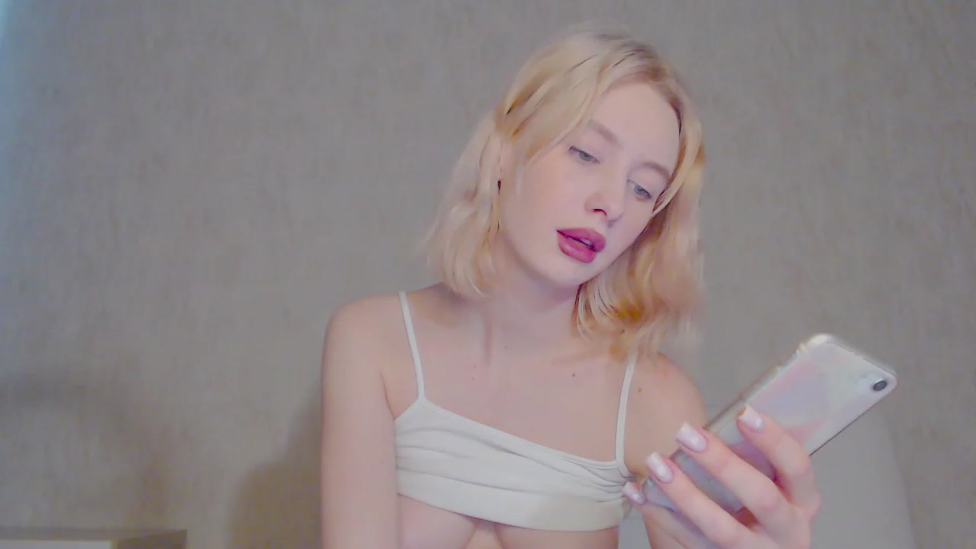Gallery image thumbnail from pretty_maya_'s myfreecams stream on, 03/22/2023, 14:32 image 5 of 20
