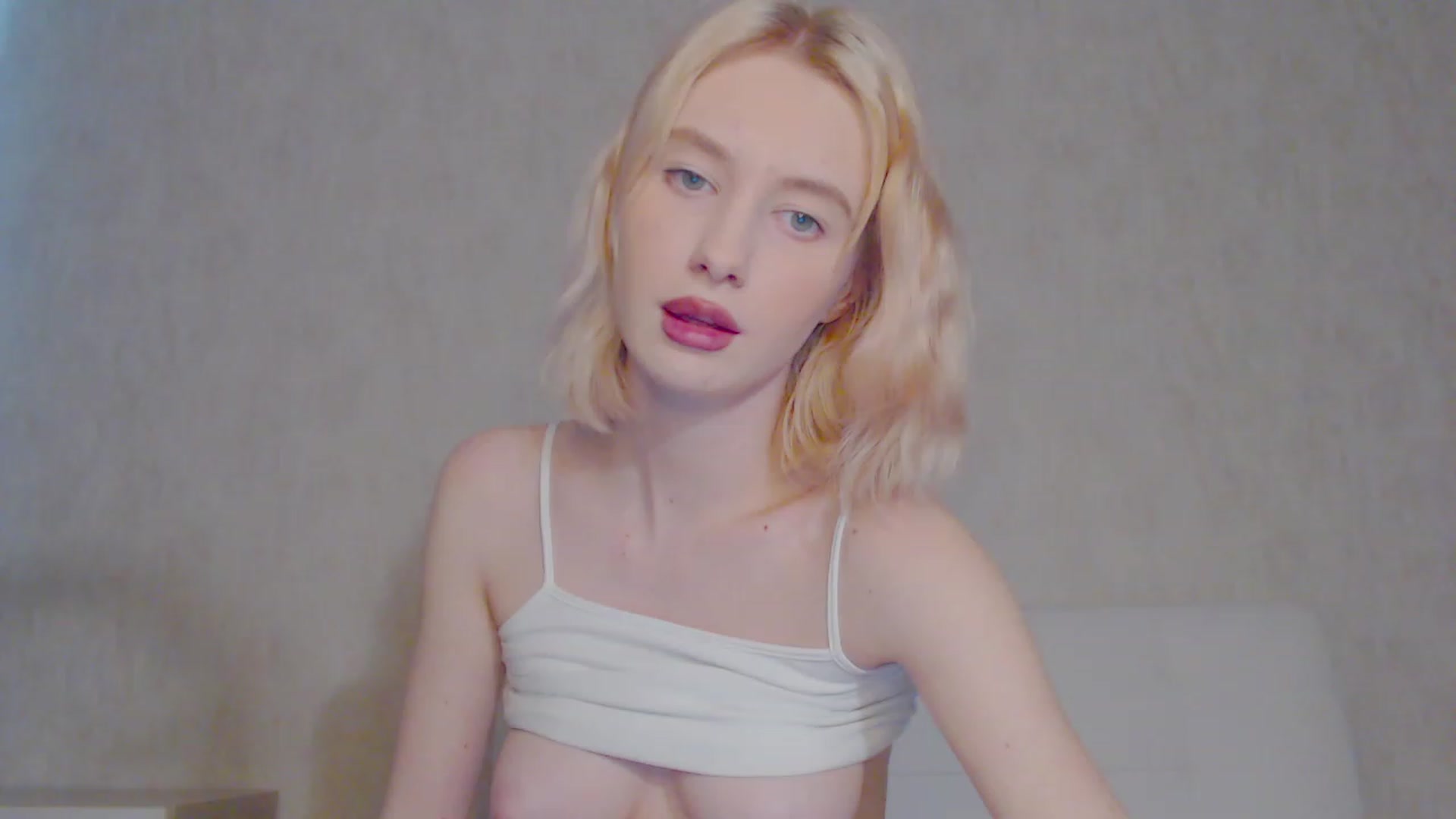 Gallery image thumbnail from pretty_maya_'s myfreecams stream on, 03/22/2023, 14:32 image 4 of 20