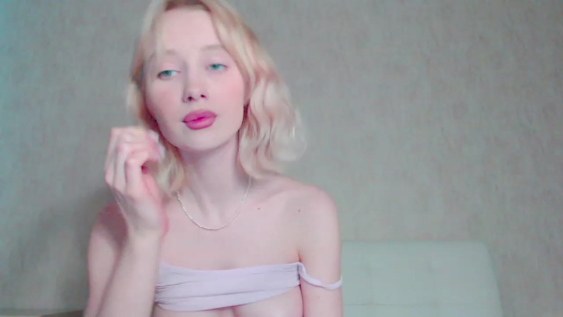 Gallery image thumbnail from pretty_maya_'s myfreecams stream on, 03/23/2023, 13:43 image 18 of 20