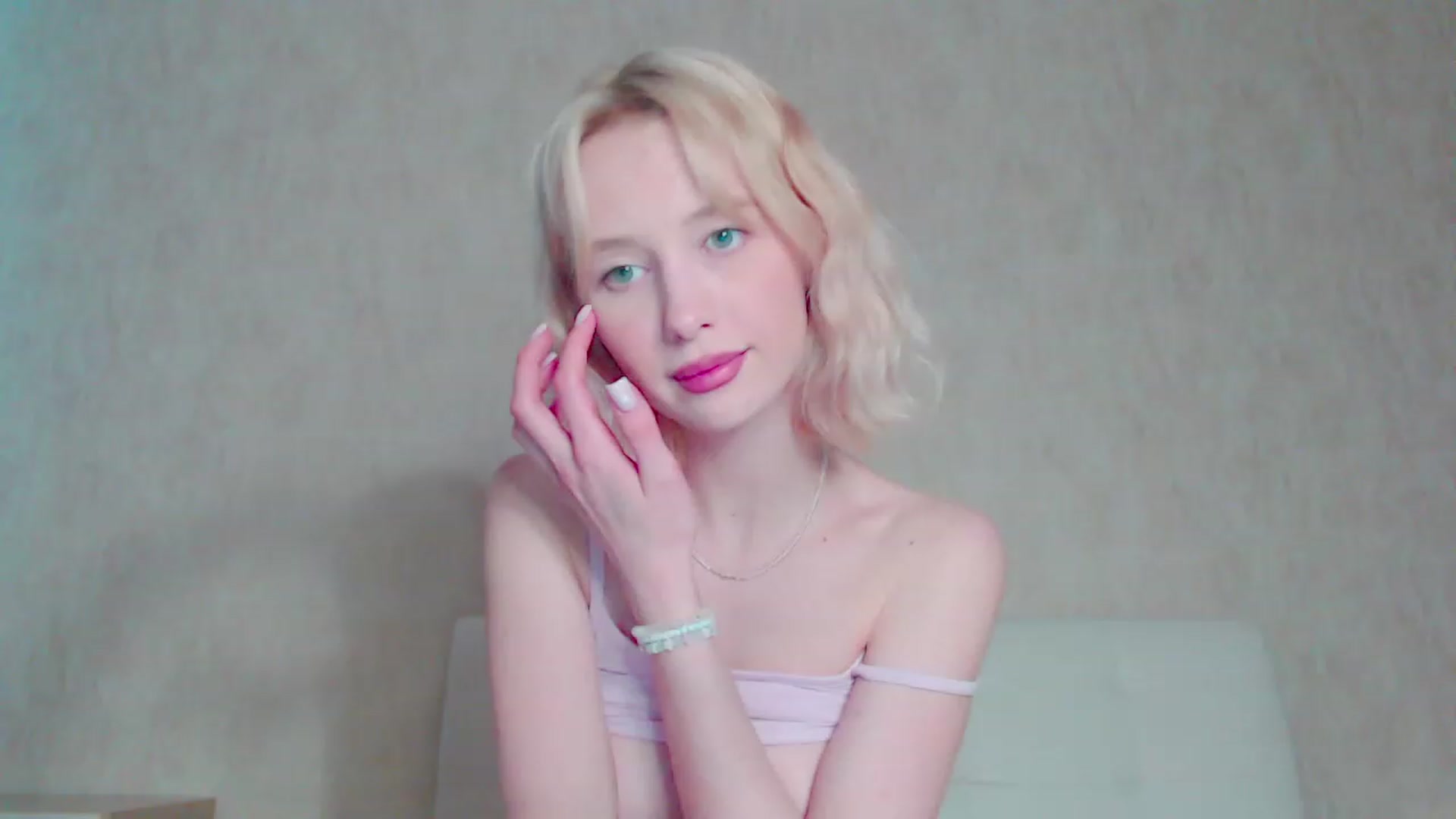 Gallery image thumbnail from pretty_maya_'s myfreecams stream on, 03/23/2023, 13:43 image 8 of 20
