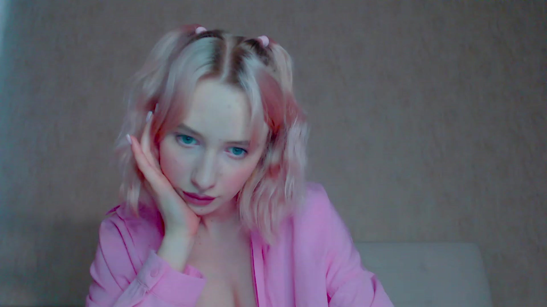 Gallery image thumbnail from pretty_maya_'s myfreecams stream on, 03/25/2023, 12:23 image 17 of 20