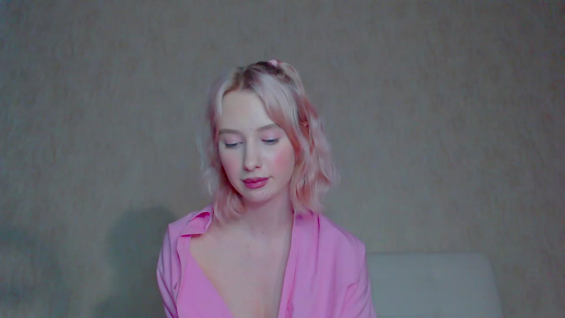 Gallery image thumbnail from pretty_maya_'s myfreecams stream on, 03/25/2023, 14:20 image 12 of 20