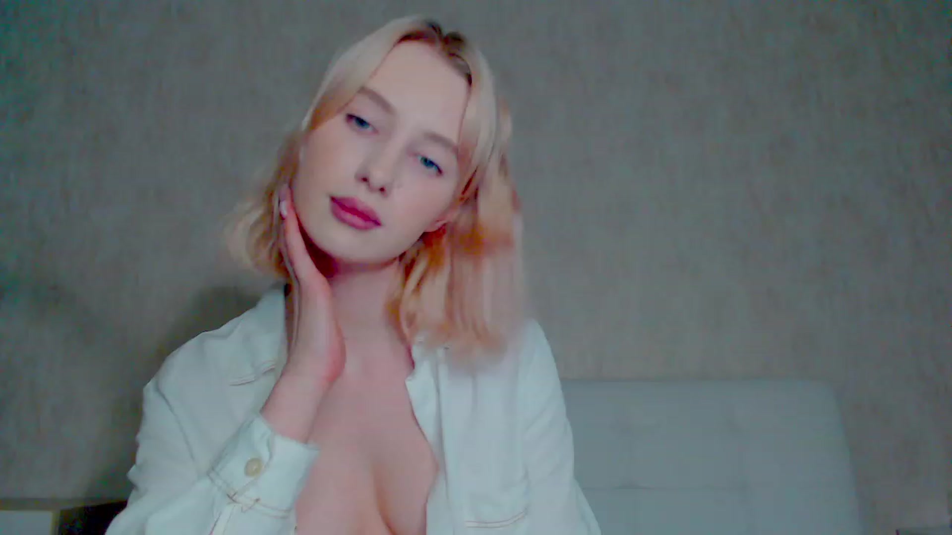 Gallery image thumbnail from pretty_maya_'s myfreecams stream on, 03/28/2023, 18:40 image 6 of 20