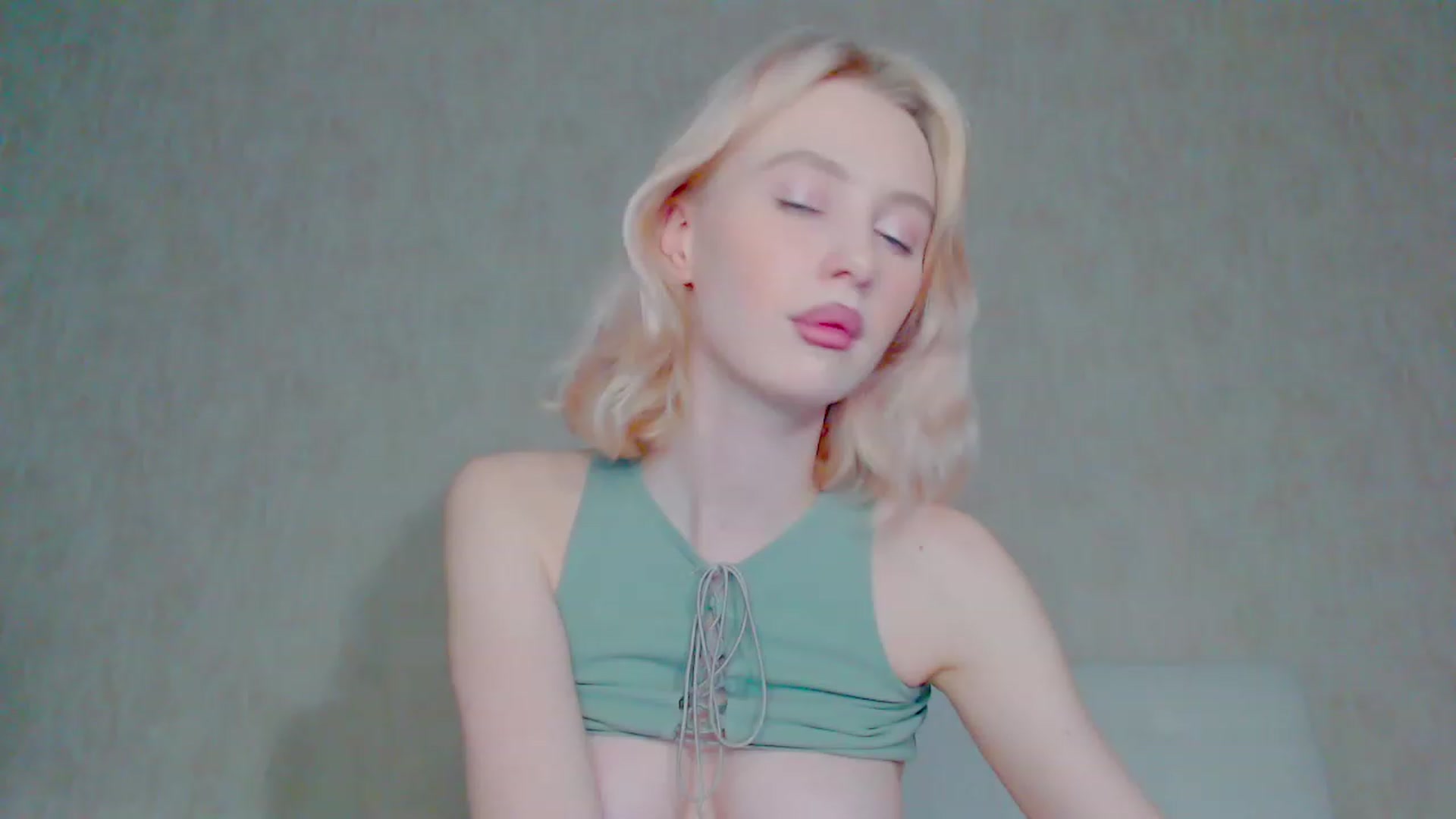 Gallery image thumbnail from pretty_maya_'s myfreecams stream on, 03/30/2023, 16:26 image 2 of 20
