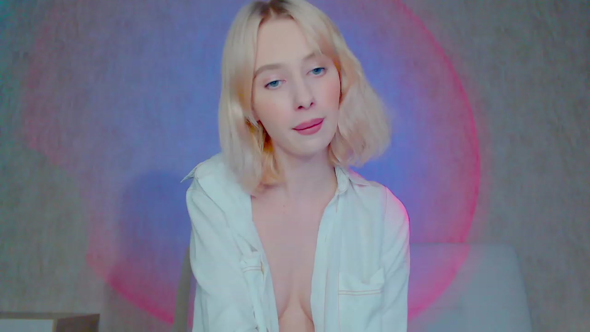 Gallery image thumbnail from pretty_maya_'s myfreecams stream on, 03/31/2023, 14:39 image 13 of 20