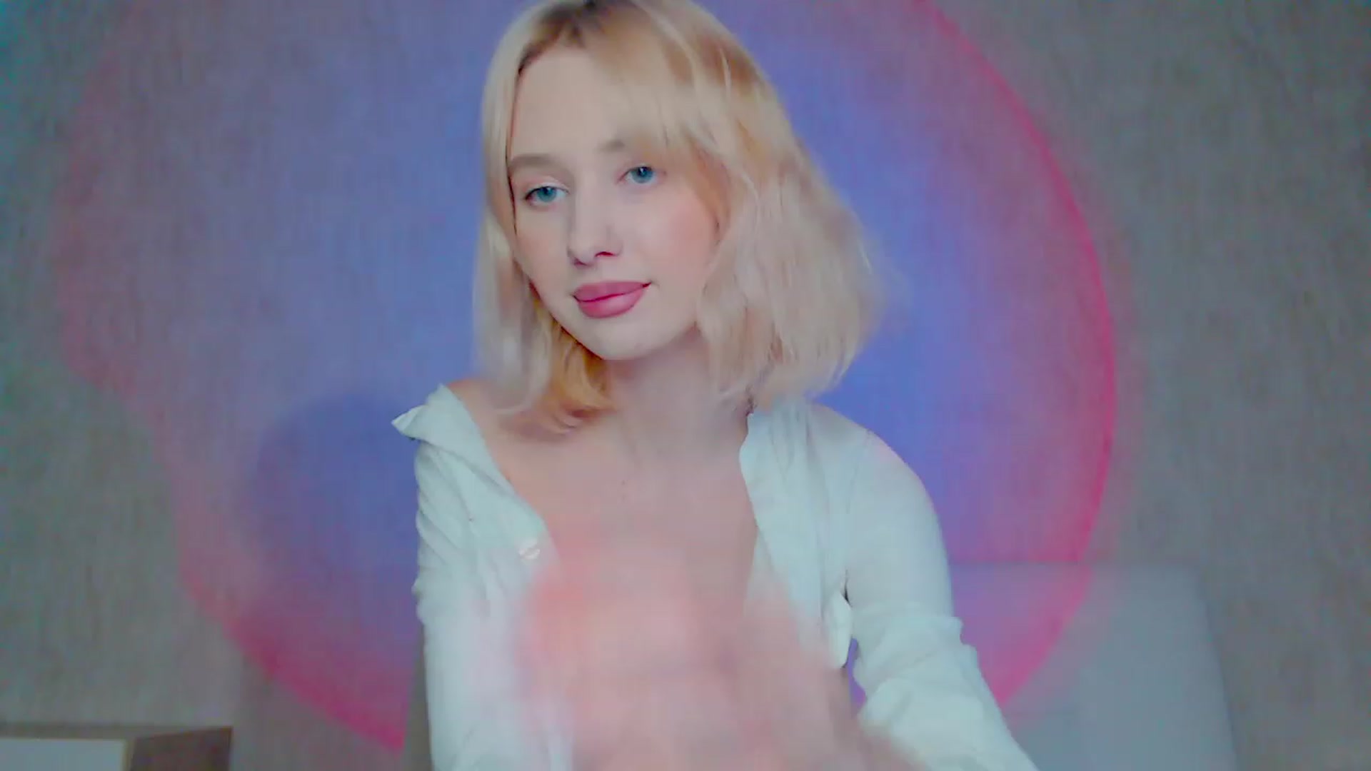 Gallery image thumbnail from pretty_maya_'s myfreecams stream on, 03/31/2023, 14:39 image 12 of 20