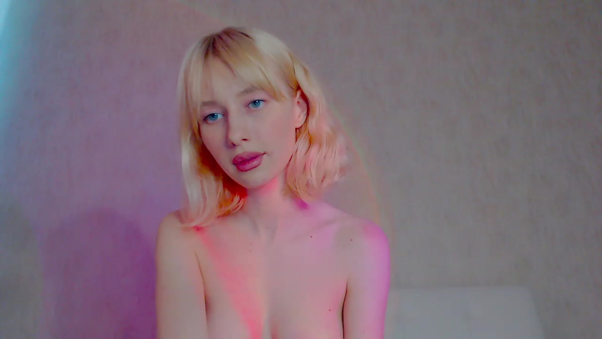 Gallery image thumbnail from pretty_maya_'s myfreecams stream on, 04/13/2023, 10:06 image 12 of 20