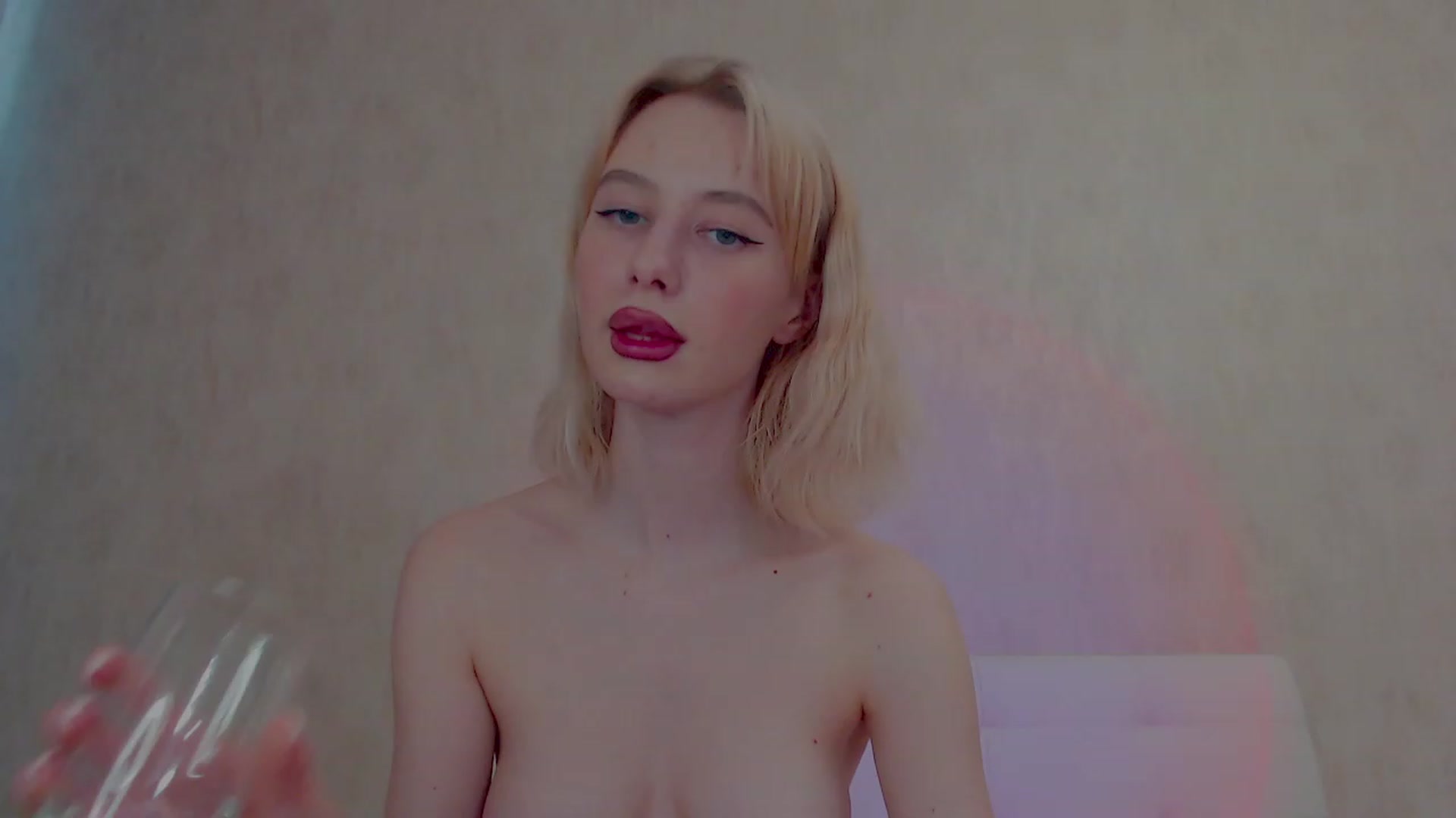 Gallery image thumbnail from pretty_maya_'s myfreecams stream on, 04/14/2023, 10:22 image 16 of 20