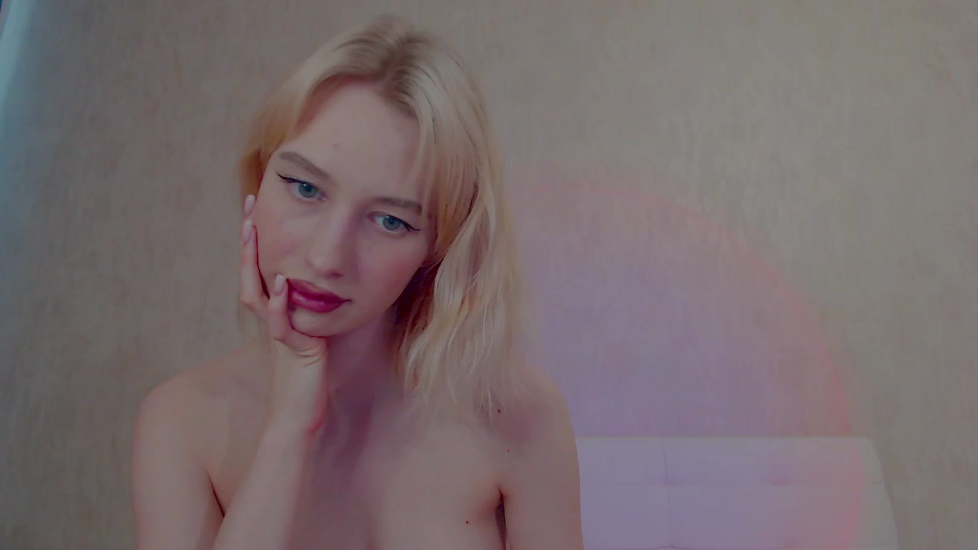 Gallery image thumbnail from pretty_maya_'s myfreecams stream on, 04/14/2023, 10:22 image 13 of 20