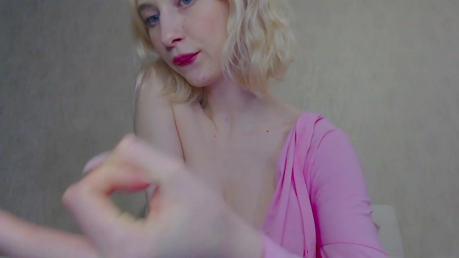 Gallery image thumbnail from pretty_maya_'s myfreecams stream on, 04/16/2023, 17:17 image 6 of 20