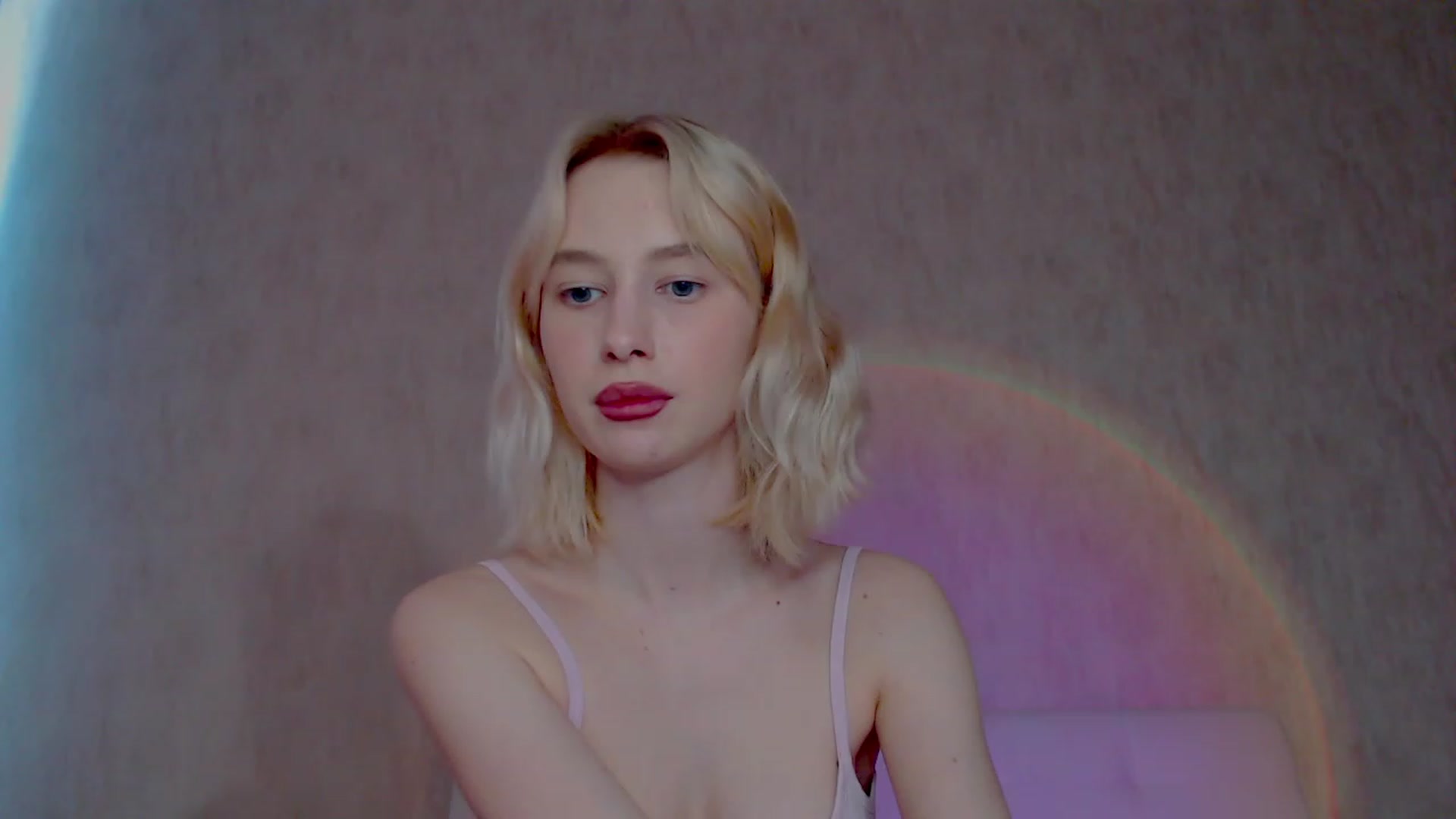 Gallery image thumbnail from pretty_maya_'s myfreecams stream on, 04/20/2023, 09:45 image 5 of 20