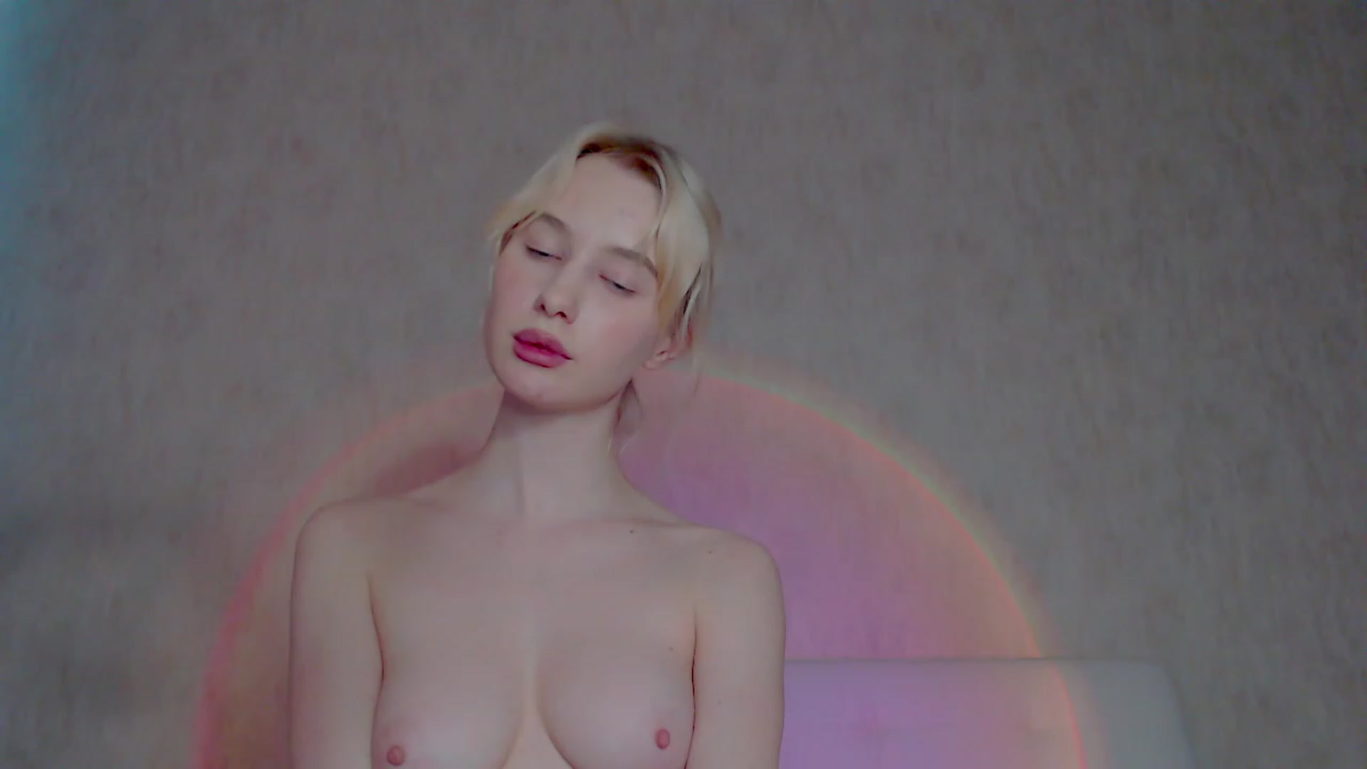 Gallery image thumbnail from pretty_maya_'s myfreecams stream on, 04/21/2023, 11:05 image 14 of 20