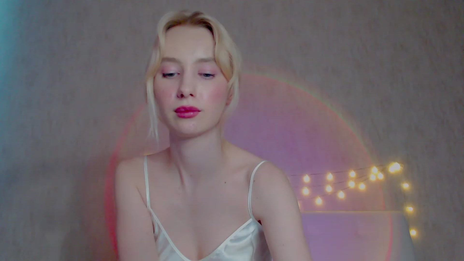 Gallery image thumbnail from pretty_maya_'s myfreecams stream on, 04/24/2023, 10:08 image 15 of 20