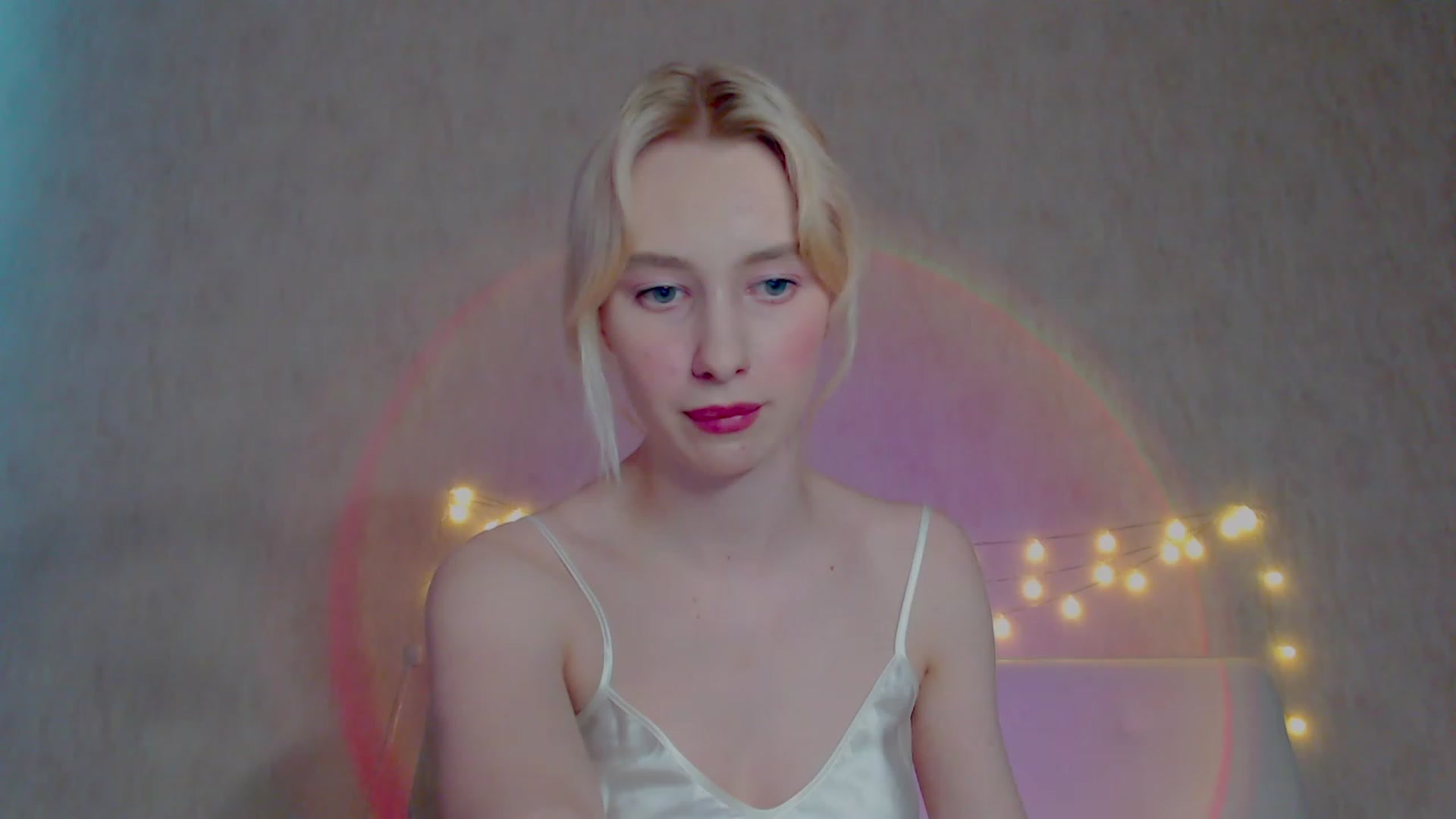 Gallery image thumbnail from pretty_maya_'s myfreecams stream on, 04/24/2023, 10:08 image 14 of 20