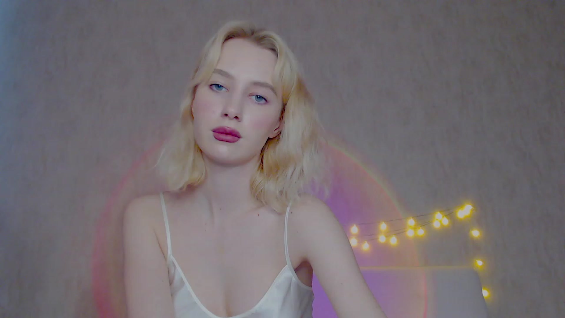 Gallery image thumbnail from pretty_maya_'s myfreecams stream on, 04/26/2023, 09:07 image 17 of 20