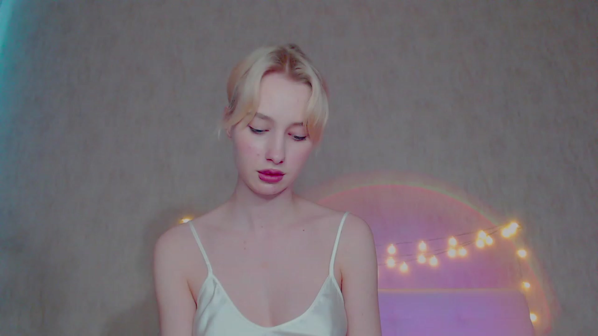 Gallery image thumbnail from pretty_maya_'s myfreecams stream on, 04/26/2023, 11:40 image 3 of 20