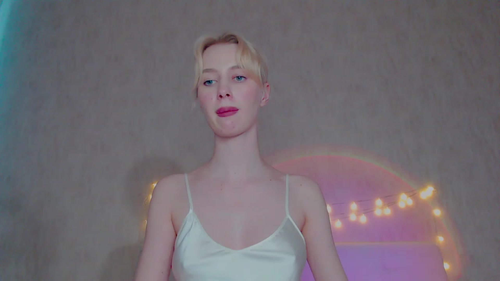 Gallery image thumbnail from pretty_maya_'s myfreecams stream on, 04/26/2023, 11:40 image 1 of 20