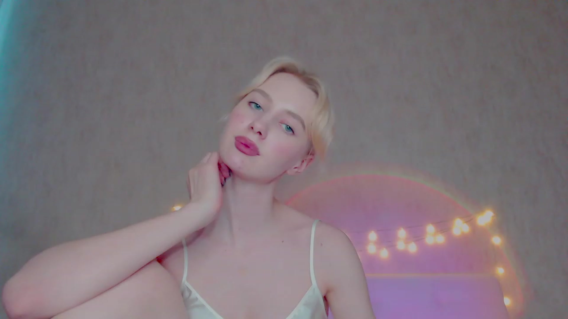Gallery image thumbnail from pretty_maya_'s myfreecams stream on, 04/26/2023, 11:40 image 6 of 20