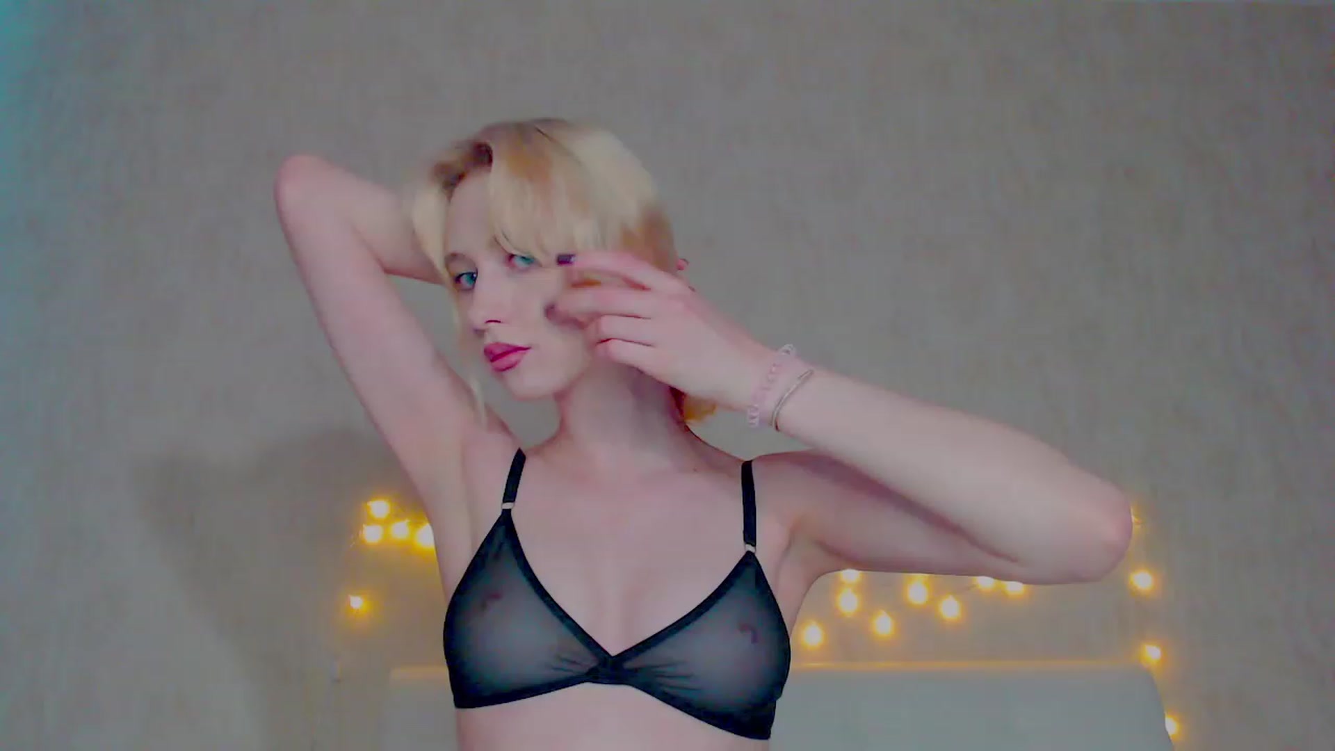 Gallery image thumbnail from pretty_maya_'s myfreecams stream on, 04/27/2023, 13:08 image 2 of 20