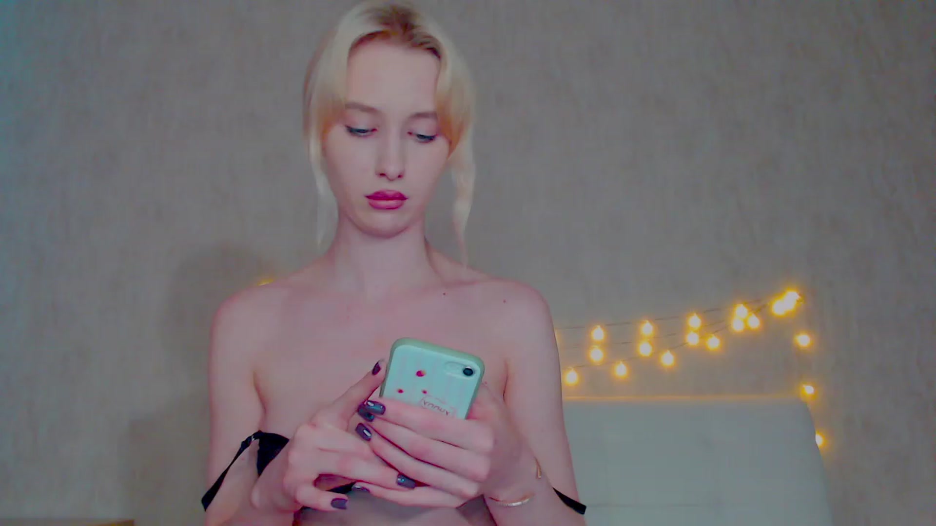 Gallery image thumbnail from pretty_maya_'s myfreecams stream on, 04/27/2023, 13:08 image 8 of 20