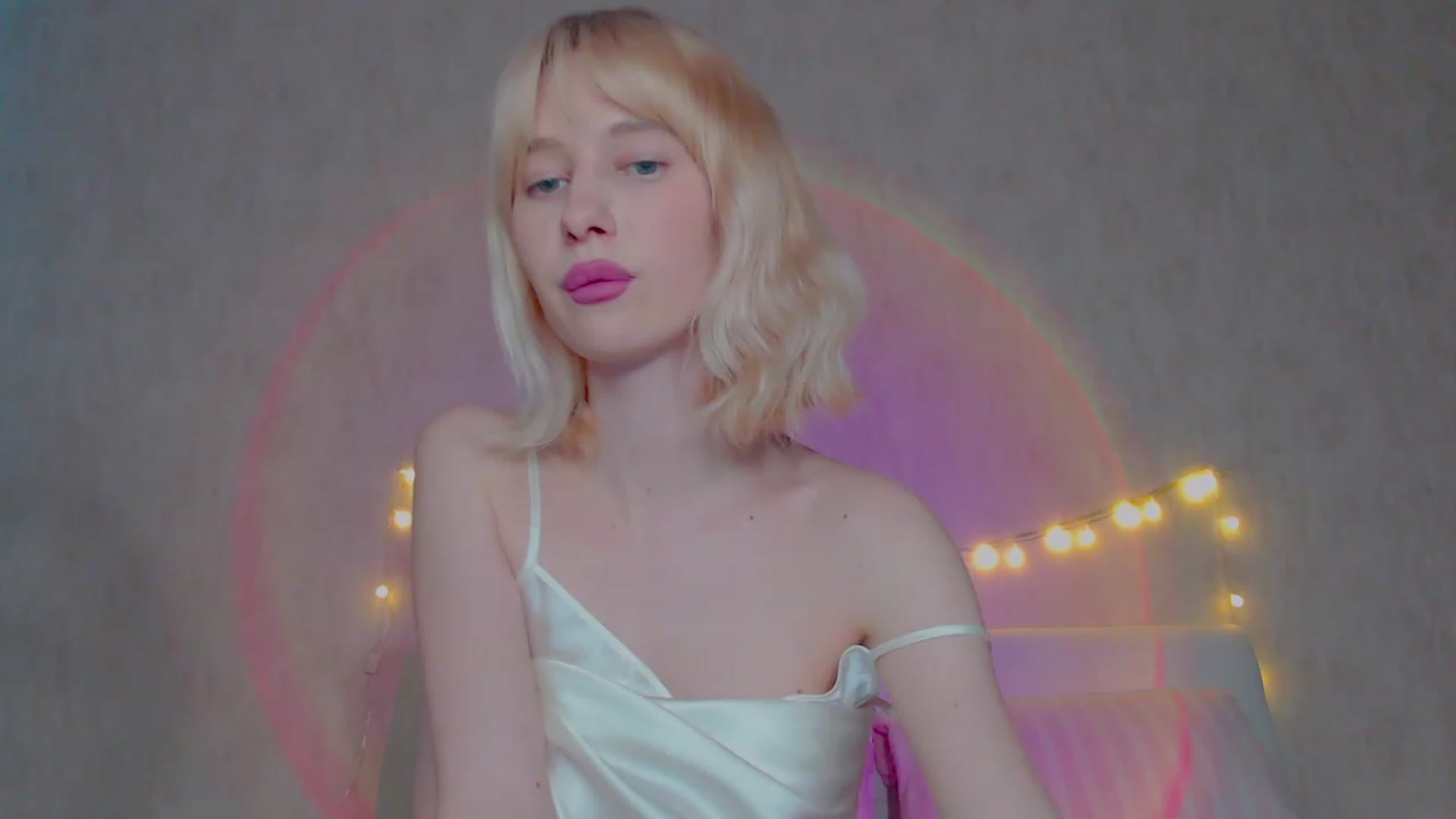 Gallery image thumbnail from pretty_maya_'s myfreecams stream on, 05/02/2023, 13:44 image 1 of 20
